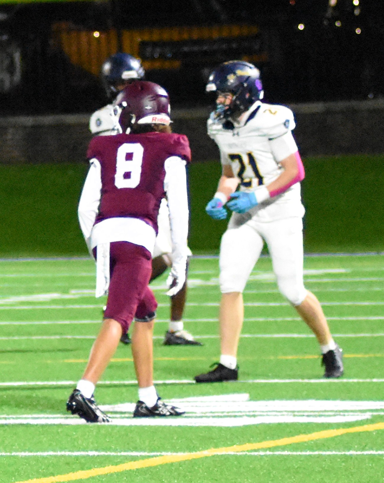 SP number 21 and Severn number 8 on the field