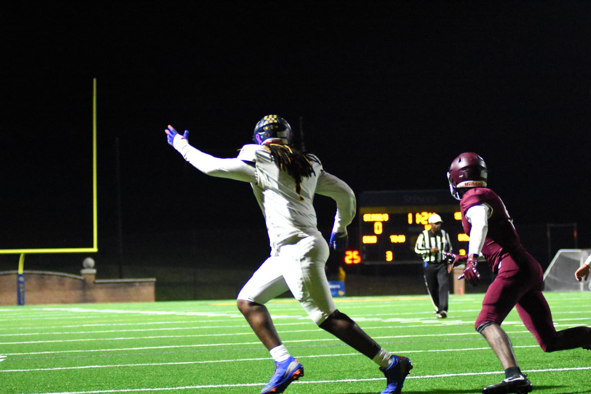 SP Football v. Severn action under the lights
