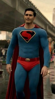 Tyler Hoechlin’s Fleischer suit