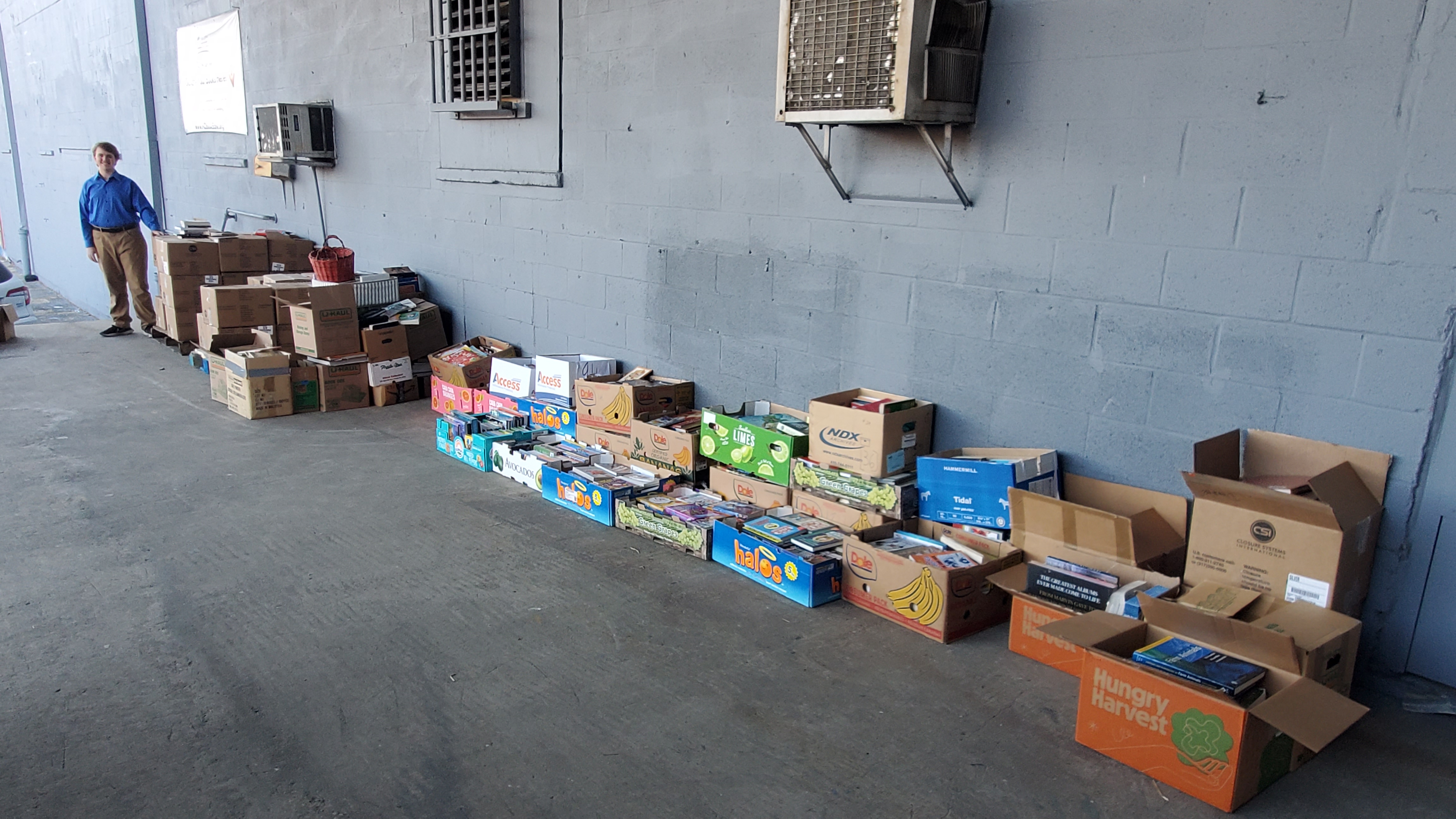 Changing Lives One Book at a Time: St. Paul’s Book Drive Delivers 1,465 Books to Baltimore Communities